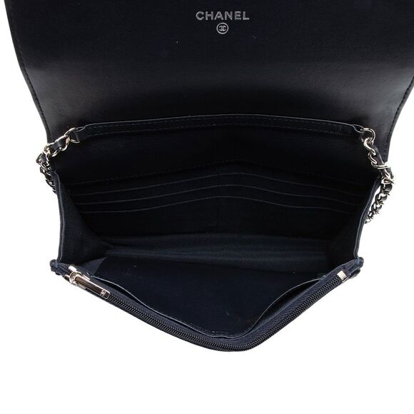 Chanel Suede Crystal Cocostellar Wallet on Chain - Picture 7 of 16